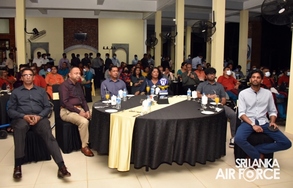 WAR VETERAN INMATES HONOURED BY COMMANDER OF THE AIR FORCE AT ‘MIHINDU SETH MEDURA’, ATTIDIYA